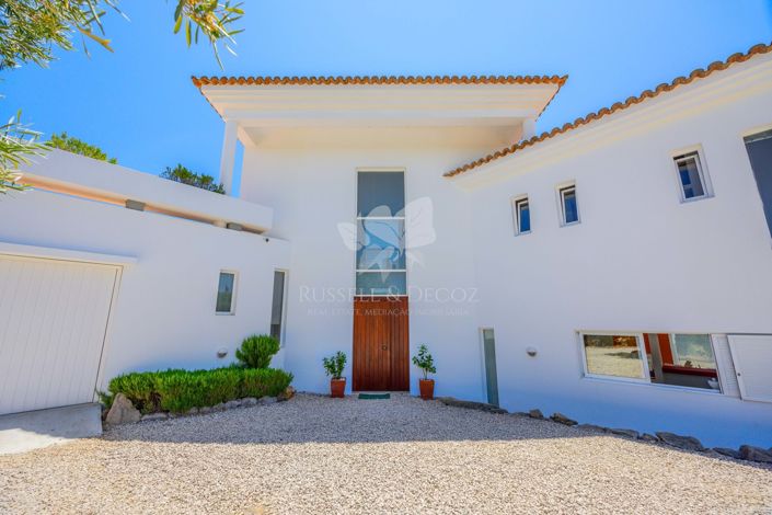 Image No.3-3 Bed Villa for sale