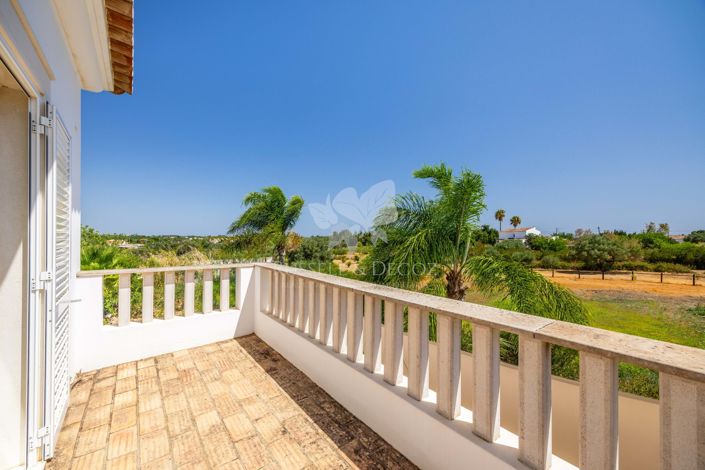 Image No.42-6 Bed Villa for sale