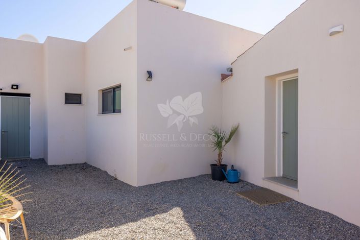 Image No.22-3 Bed Farmhouse for sale