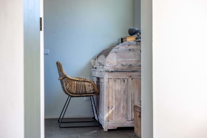 Image No.20-3 Bed Farmhouse for sale