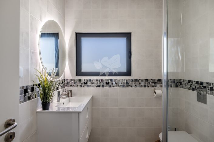 Image No.14-4 Bed Villa for sale