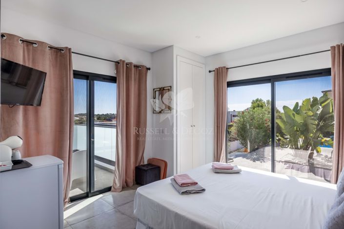 Image No.19-4 Bed Villa for sale