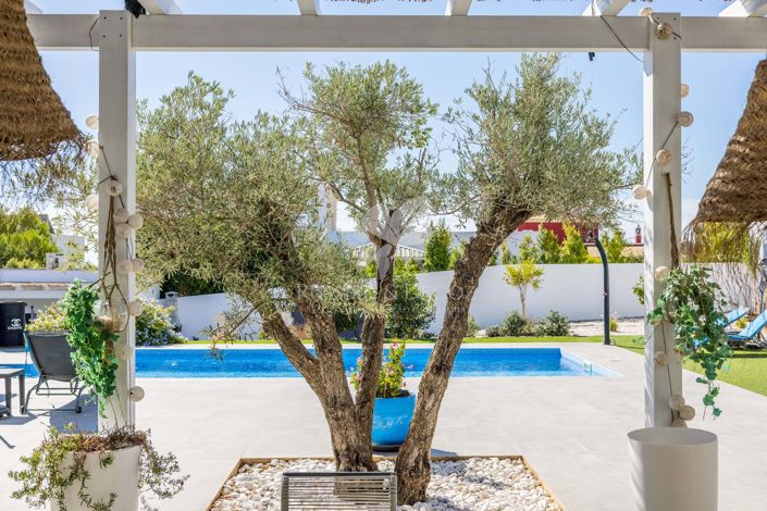 Image No.26-4 Bed Villa for sale