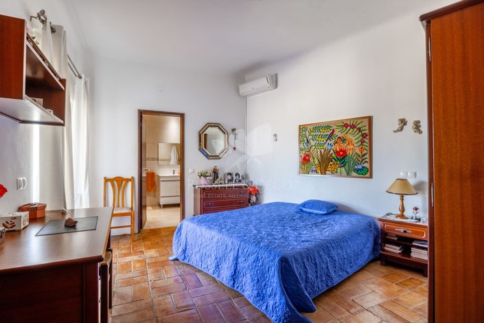 Image No.11-4 Bed Villa for sale