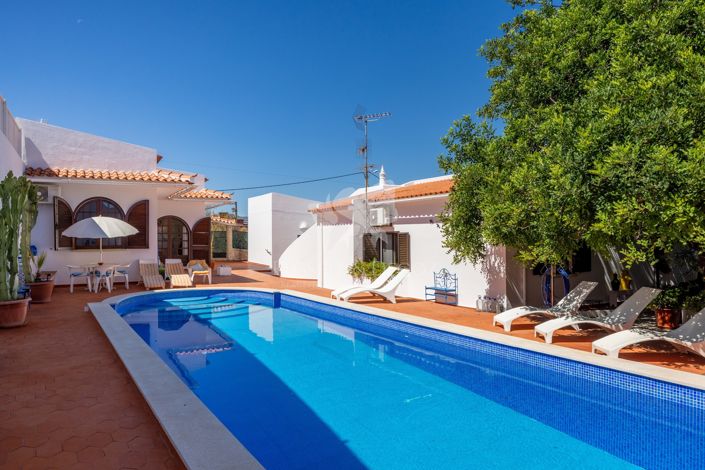 Image No.22-4 Bed Villa for sale