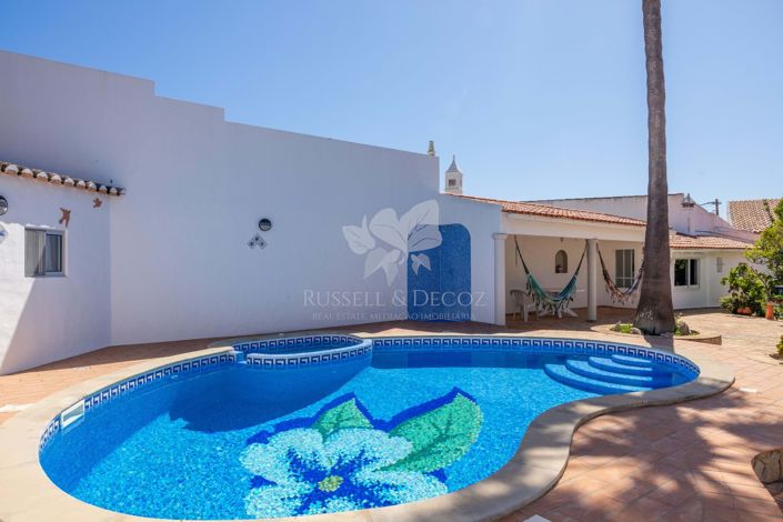 Image No.45-4 Bed Farmhouse for sale