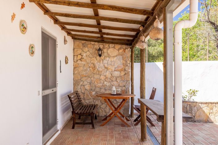 Image No.8-4 Bed Farmhouse for sale