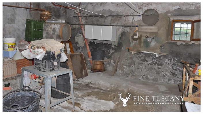 Image No.29-3 Bed House for sale