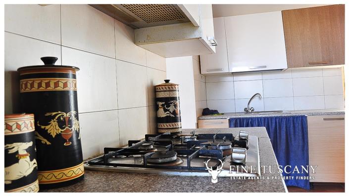 Image No.22-4 Bed Country House for sale