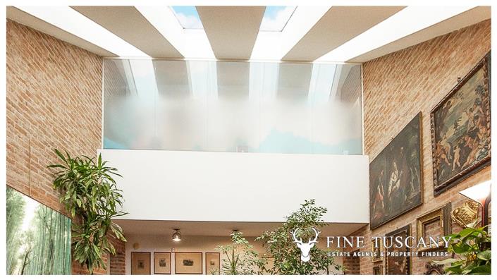 Image No.5-5 Bed House/Villa for sale