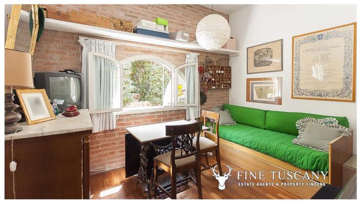 Image No.23-5 Bed House/Villa for sale