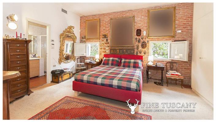 Image No.24-5 Bed House/Villa for sale