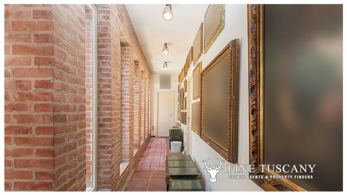 Image No.48-5 Bed House/Villa for sale