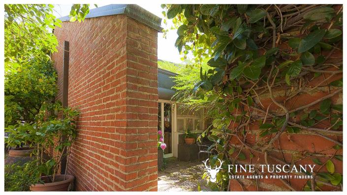 Image No.53-5 Bed House/Villa for sale