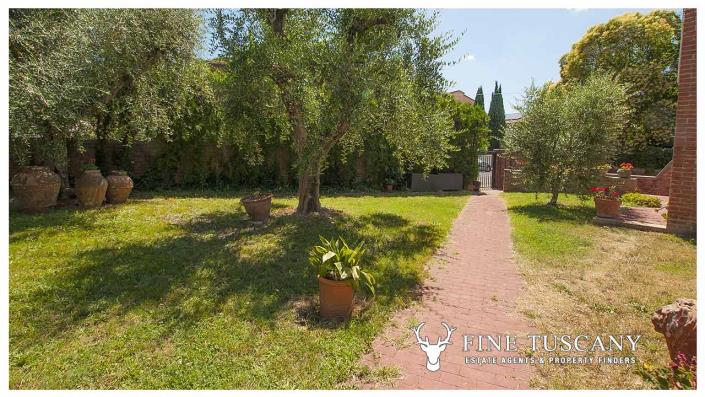 Image No.55-5 Bed House/Villa for sale