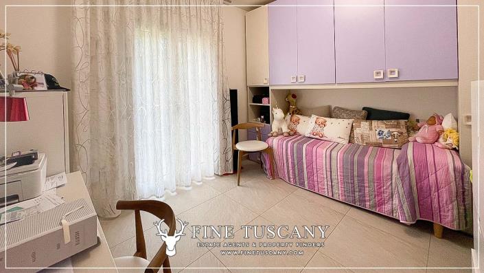 Image No.20-4 Bed Villa for sale