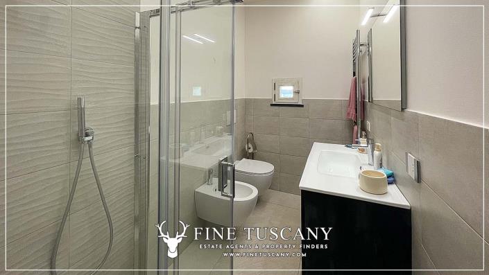 Image No.33-4 Bed Villa for sale