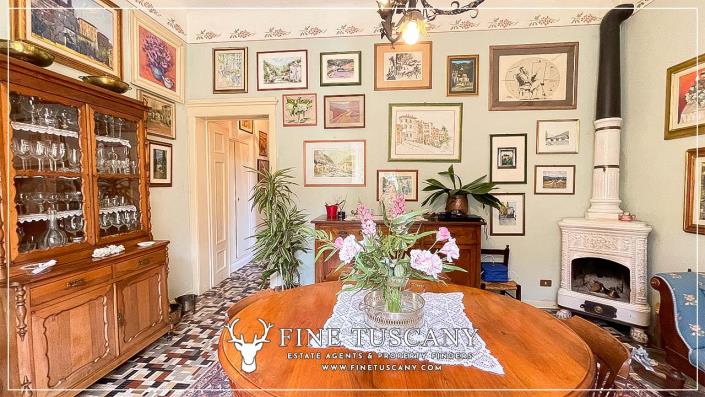 Image No.20-7 Bed House/Villa for sale