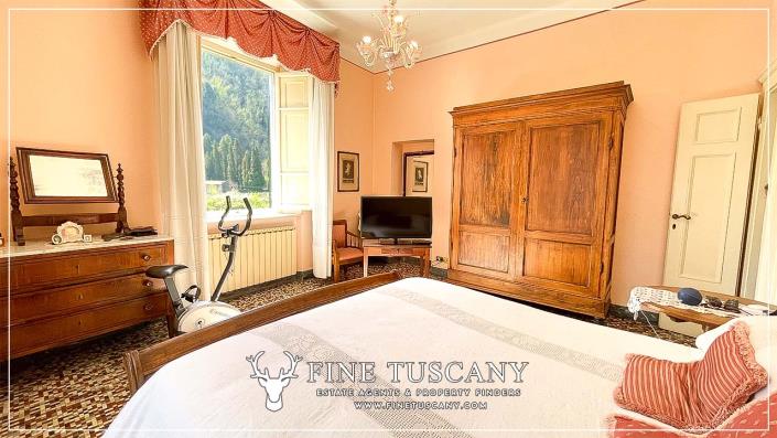 Image No.24-7 Bed House/Villa for sale
