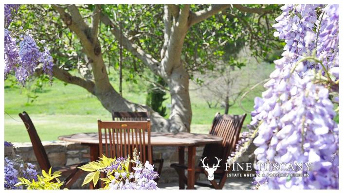 Image No.10-4 Bed Country Property for sale