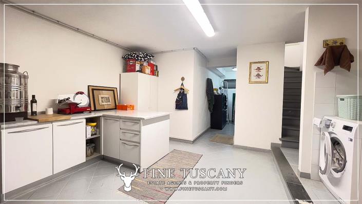 Image No.51-3 Bed Semi-Detached for sale