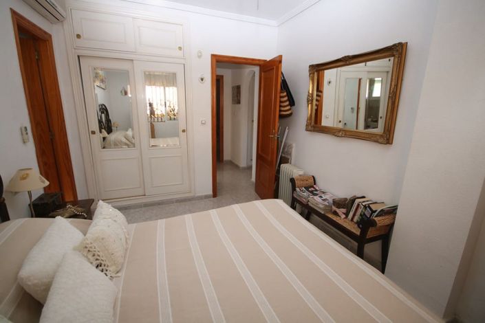 Image No.43-3 Bed Villa for sale