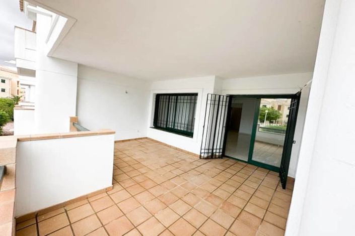 Image No.10-2 Bed Apartment for sale