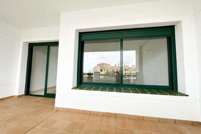 Image No.16-2 Bed Apartment for sale