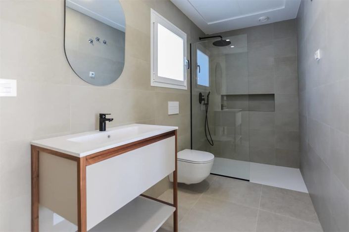 Image No.20-3 Bed Villa for sale