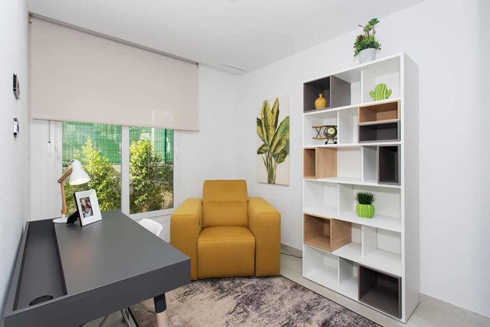 Image No.10-3 Bed Townhouse for sale