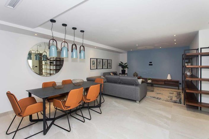 Image No.13-3 Bed Townhouse for sale