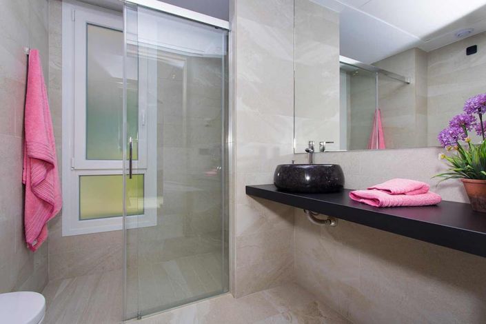 Image No.9-3 Bed Townhouse for sale