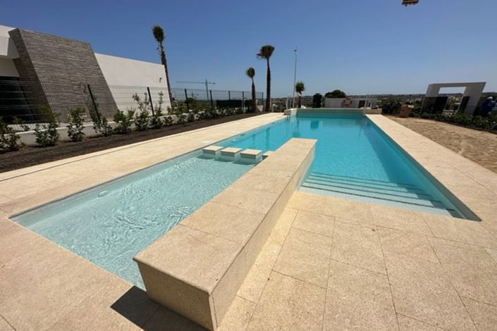 Image No.13-2 Bed Apartment for sale