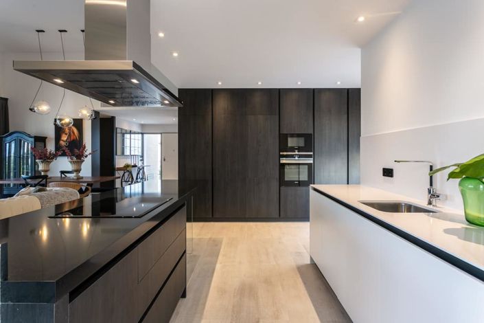 Image No.8-3 Bed Villa for sale