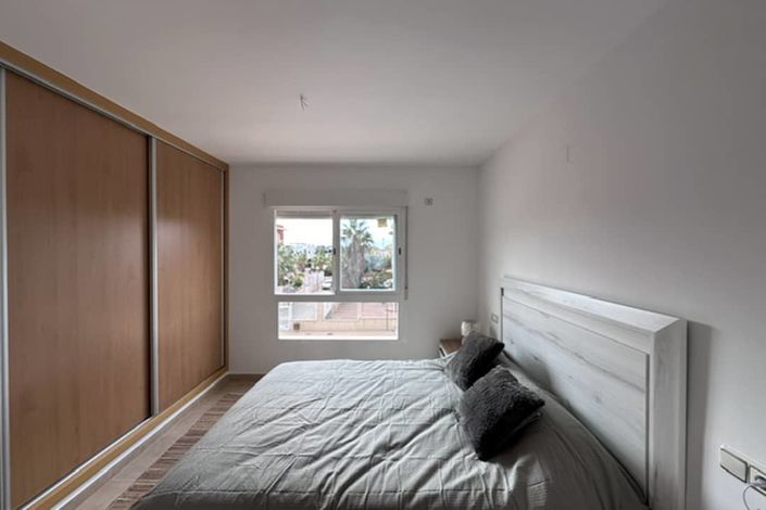 Image No.23-2 Bed Apartment for sale