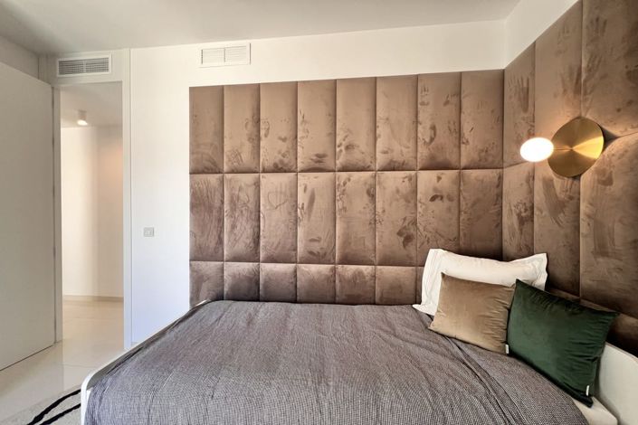 Image No.19-3 Bed Villa for sale