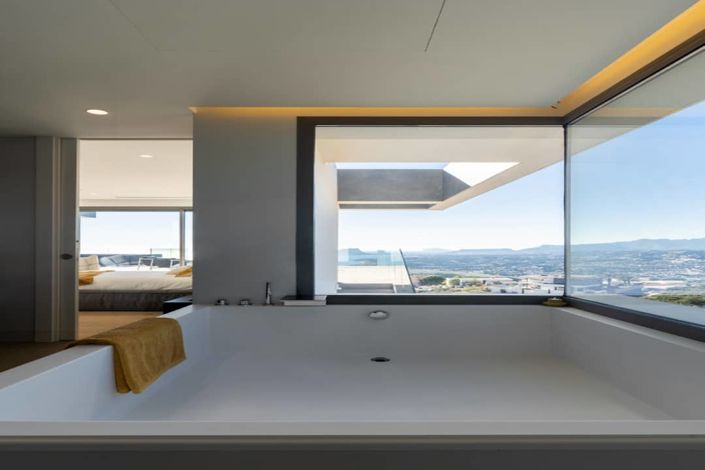 Image No.28-4 Bed Villa for sale