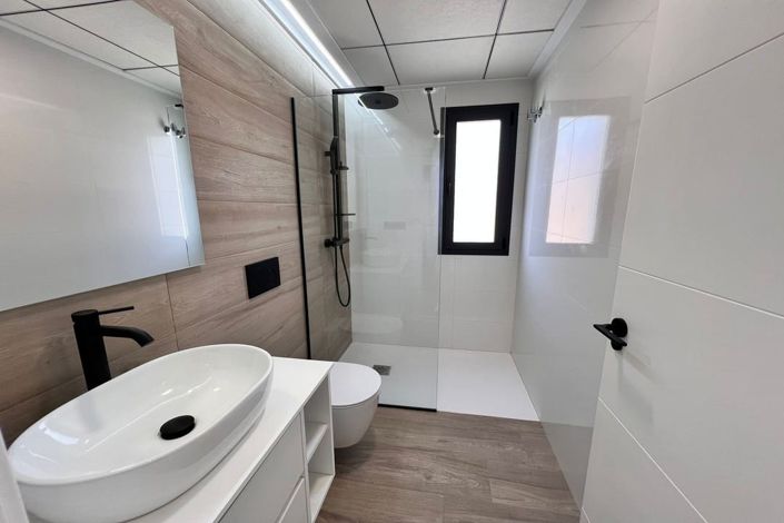 Image No.13-3 Bed Apartment for sale