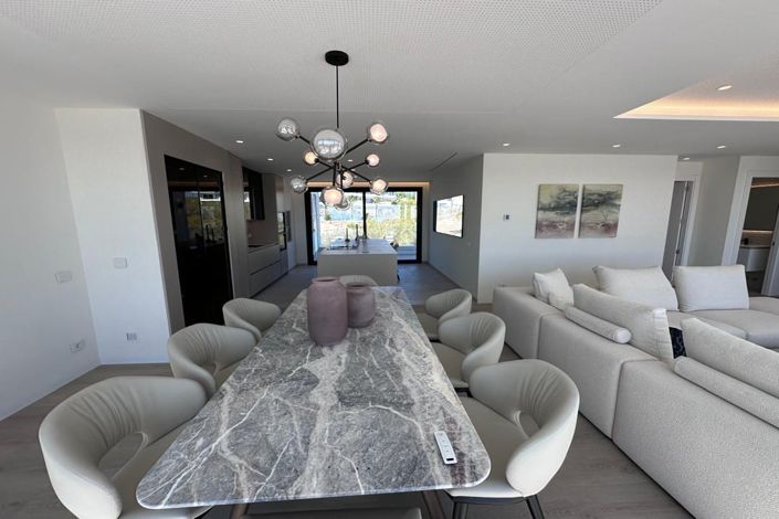 Image No.13-3 Bed Apartment for sale