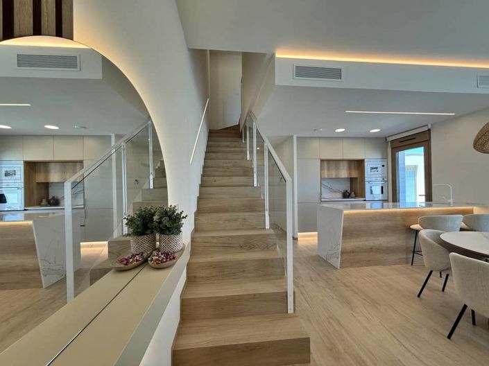 Image No.7-3 Bed Villa for sale