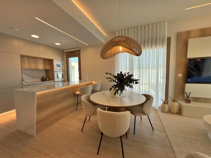 Image No.9-3 Bed Villa for sale