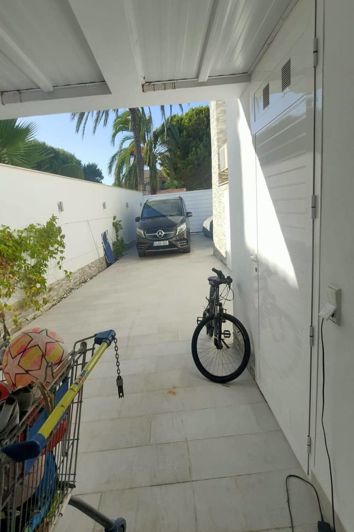 Image No.35-4 Bed Villa for sale