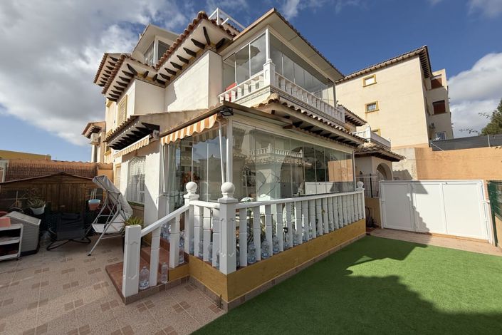Image No.1-2 Bed Townhouse for sale