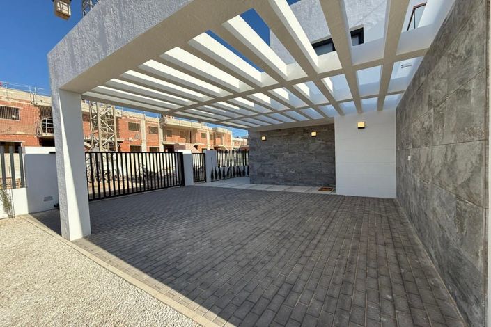 Image No.5-3 Bed Villa for sale