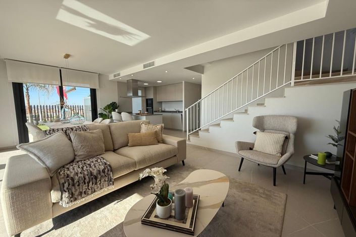 Image No.9-3 Bed Villa for sale