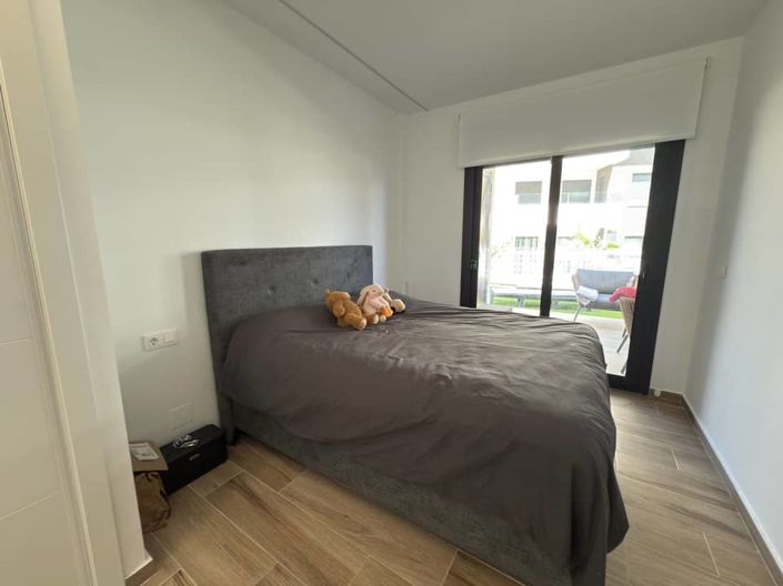 Image No.13-2 Bed Apartment for sale