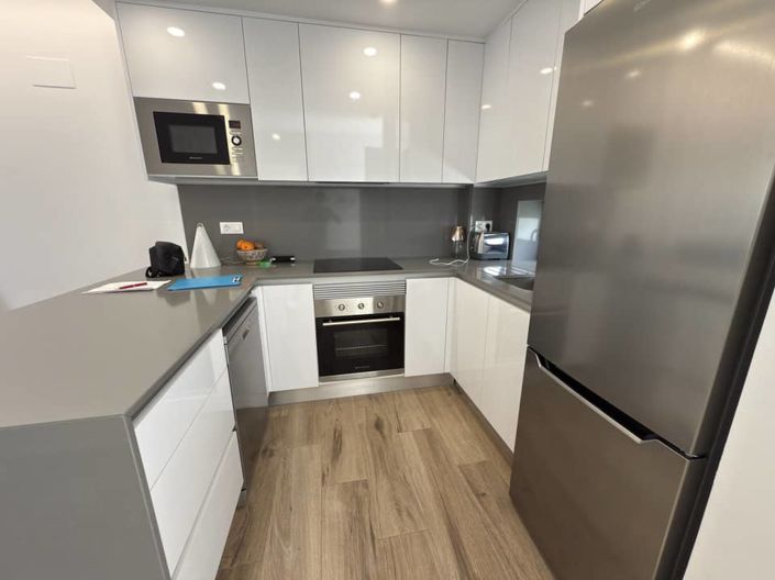 Image No.9-2 Bed Apartment for sale