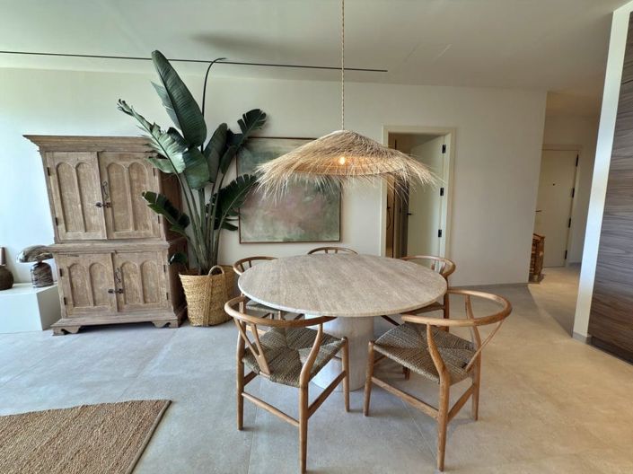 Image No.25-3 Bed Apartment for sale