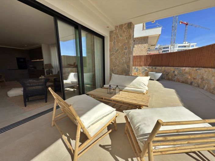 Image No.43-3 Bed Apartment for sale