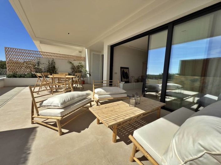 Image No.44-3 Bed Apartment for sale